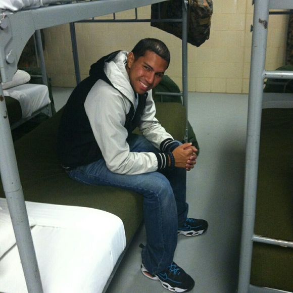 Meet your Posher, David - Picture 1 of 1