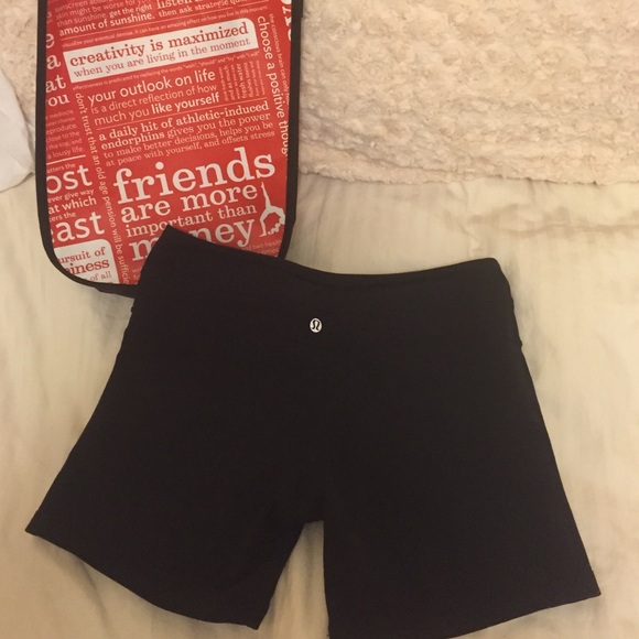 Size 6. Hot yoga lulu lemon sport shorts