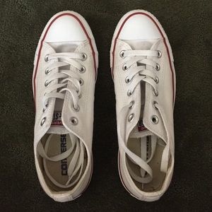 White converse shoes