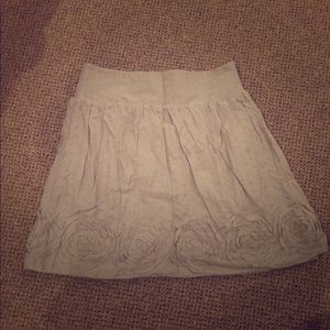Grey skirt. Size small. Stooshy.
