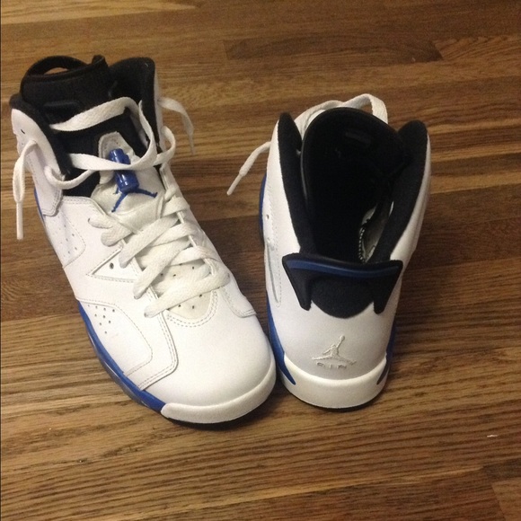 ❌SOLD❌Jordan Retro 6 - Picture 2 of 4