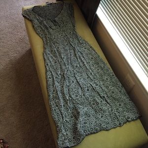 Black and white floral print dress