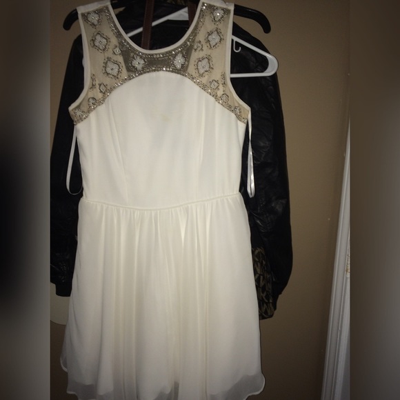 Jodi Kristopher Dress - Picture 1 of 4