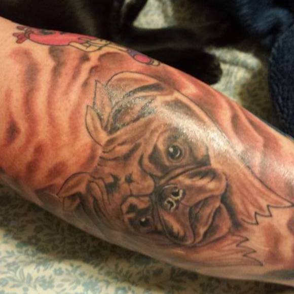 Meet your Posher, Laura - Picture 1 of 1