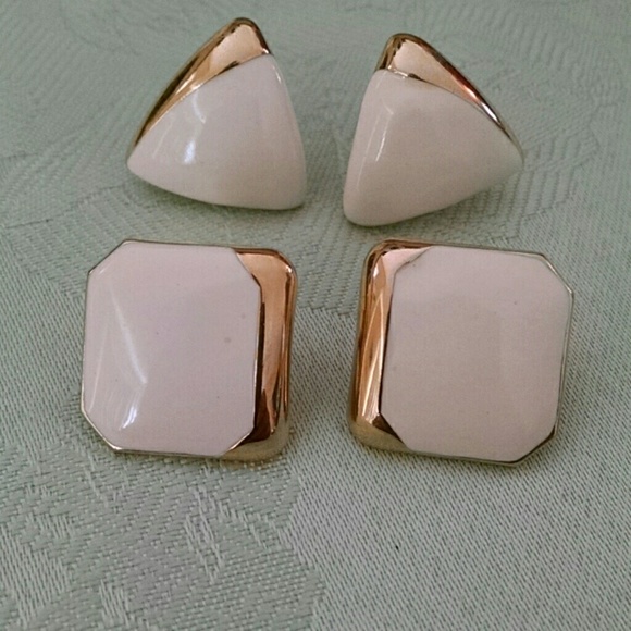 Monet Jewelry - 🎈SALE🎈🎉HP🎉Vintage Monet earrings