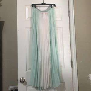 Mint and white pleated maxi skirt (sheer)