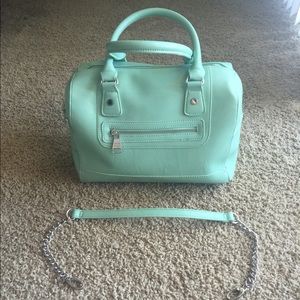 Steve Madden mint green purse with removable strap