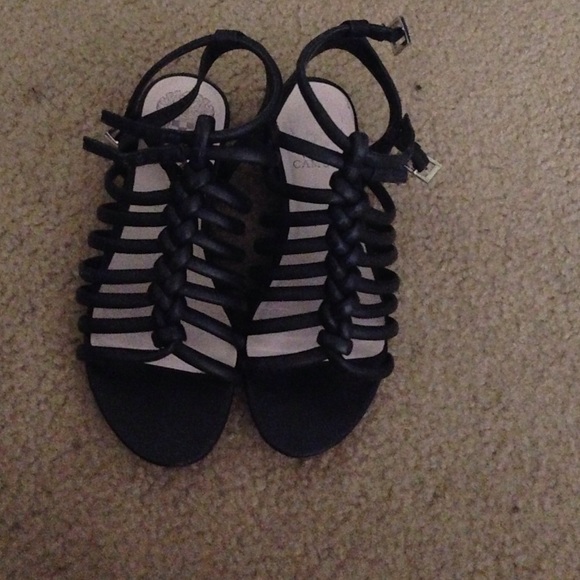 black sandals - Picture 1 of 4