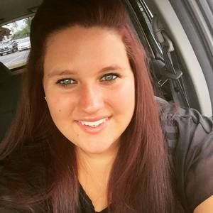 Meet your Posher, Courtney