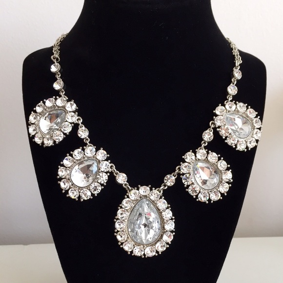 💥PRICE DROP💥Badgley Mischka Couture Necklace