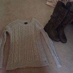 American eagle sweater and boots