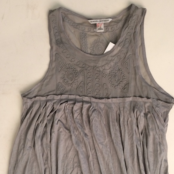 Banana Republic silk/rayon embroidered dress