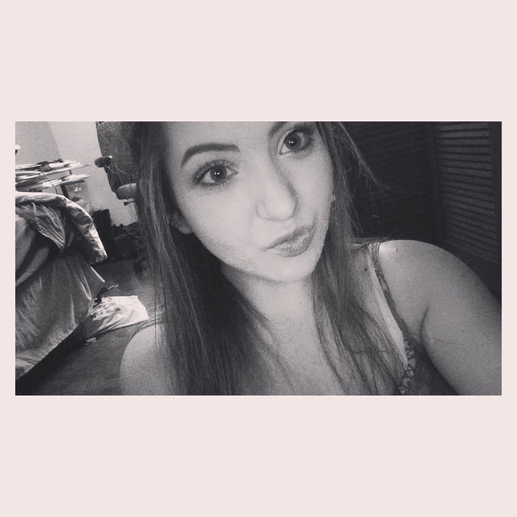 Meet your Posher, Jordan - Picture 1 of 1