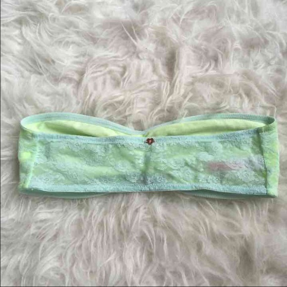 🚫SOLD🚫 ✨NEW✨ Victoria's Secret PINK Bandeau - Picture 2 of 4