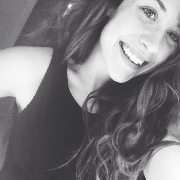 Meet your Posher, Jasmine - Picture 1 of 1