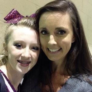 Meet your Posher, Elizabeth