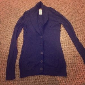 Navy blue sweater size small. Mossimo