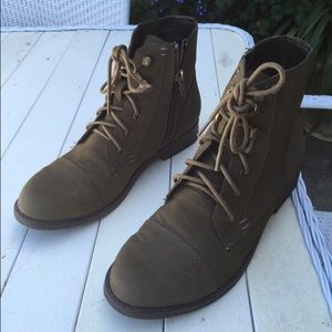 Madden girl olive green booties size 6.5.