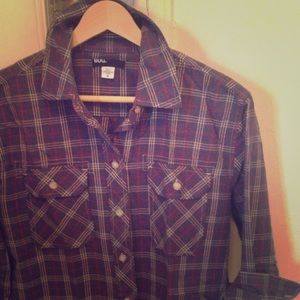 Light weight flannel button up