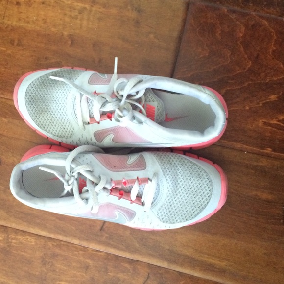 Free run Nike kids shoes