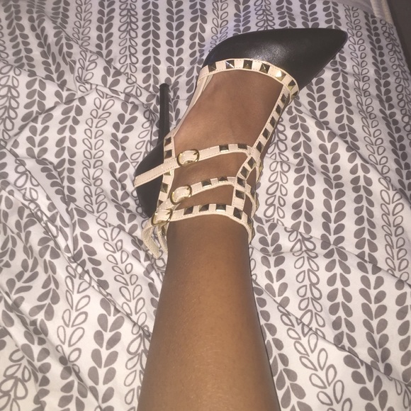 Charlotte Russe Heels. 6 in WOMENS
