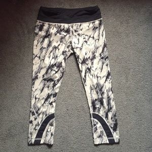 Run: Inspire Crop II *All Full-On Luxtreme