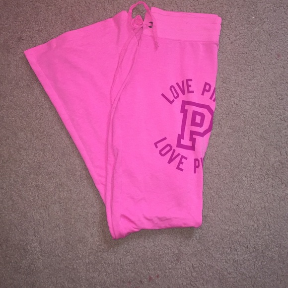 Pink VS sweatpants