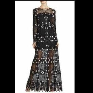 Long sleeve geometric lace dress