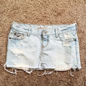 [SOLD] Hollister Light-wash Jean Skirt