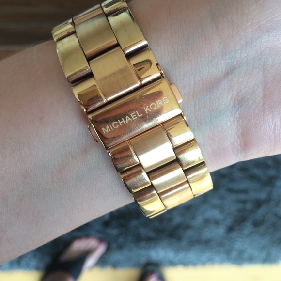 Michael Kors watch - Picture 2 of 3