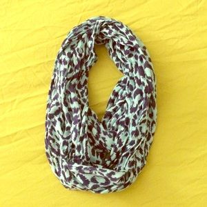 Blue cheetah print infinity scarf