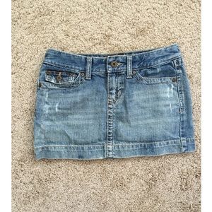 [SOLD] Aeropostale Medium-wash Jean Skirt