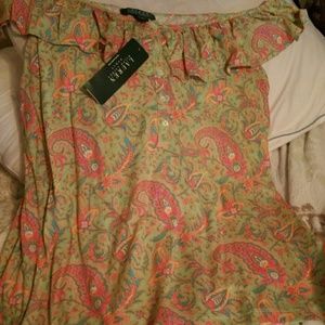 Beautiful Ralph Lauren shirt. Size 1X. NWT