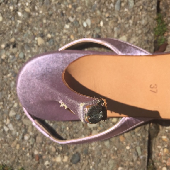 Light purple beaded slingback stilettos heels - Picture 3 of 4