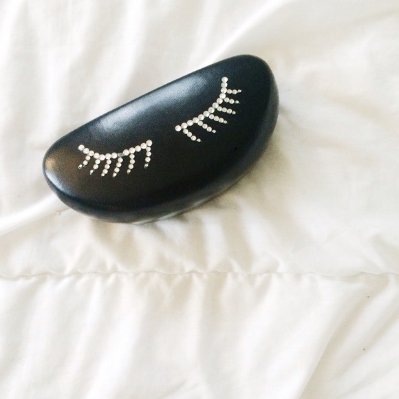 Sequin Eyelash Sunglasses Case