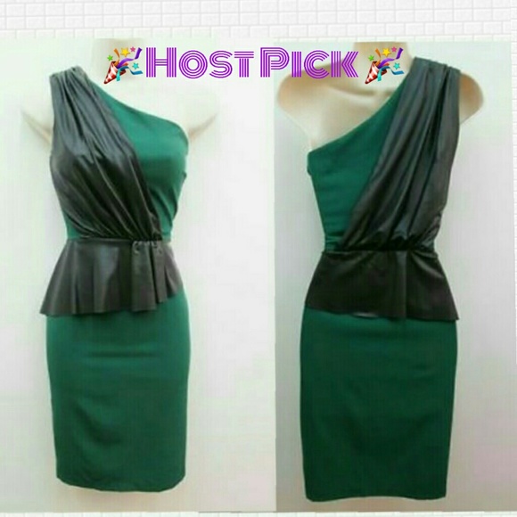 Badgley Mischka Dresses & Skirts - 🎉2XHP 8/17 & 11/15🎉Badgley Mischka Peplum Dress