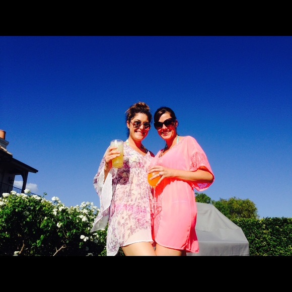 Meet your Posher, Oria - Picture 1 of 1