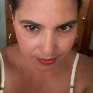 Meet your Posher, Kenia