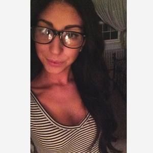 Meet your Posher, Alexandra