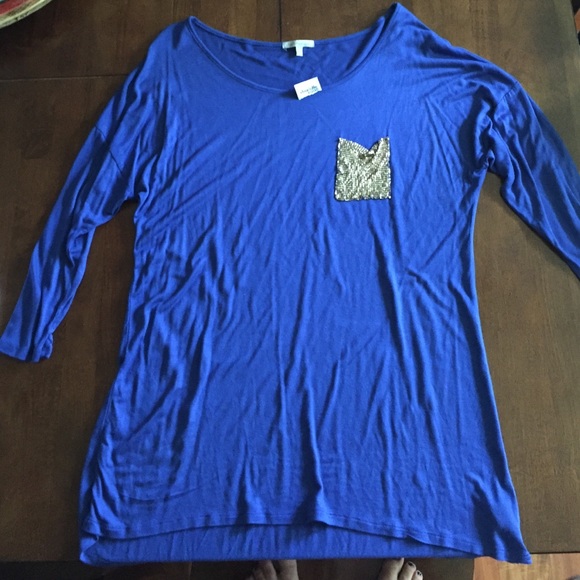 Charlotte Russe royal blue tee