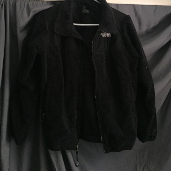 Black north face jacket