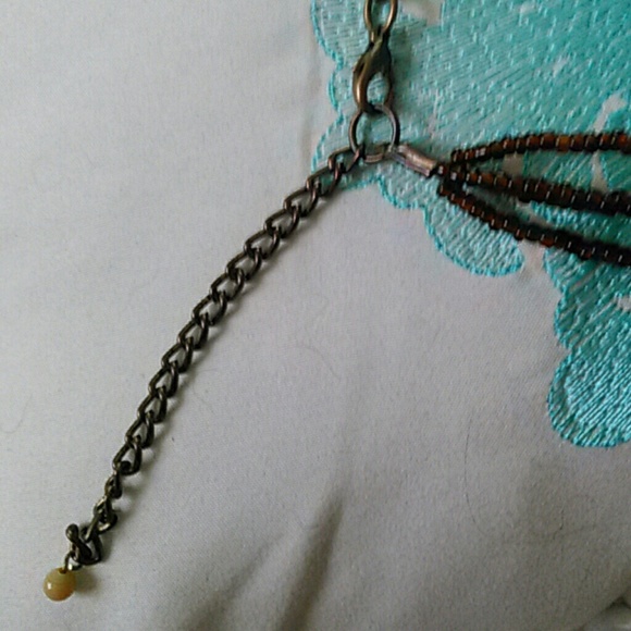 Pretty necklace:-) - Picture 3 of 4