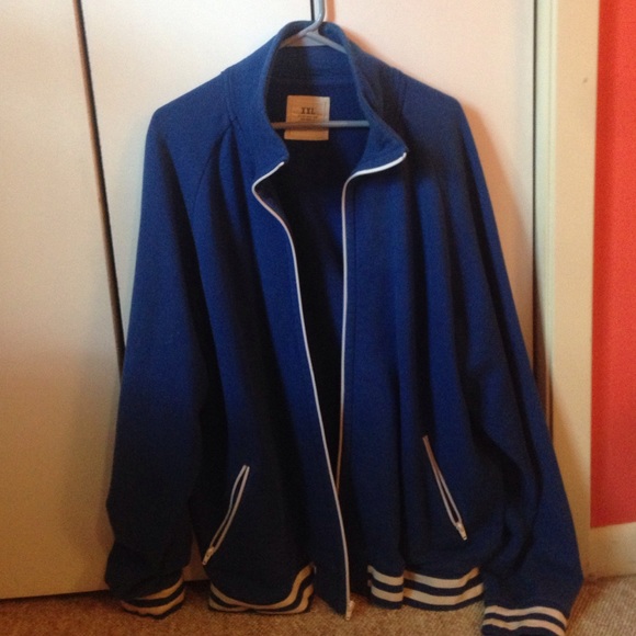 Mens zip up
