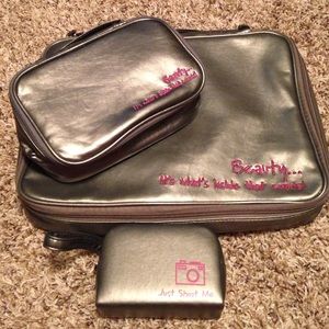 Travel Bag Set!