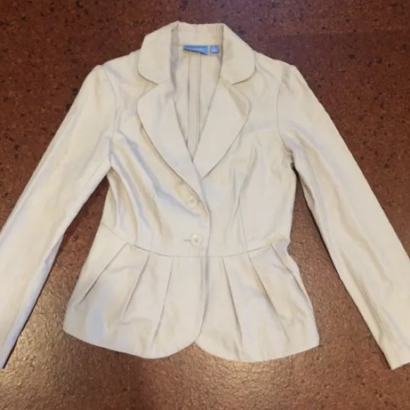 Simply Vera Vera Wang Jackets & Blazers - Simply Vera- Vera Wang Women's Blazer Size: 4