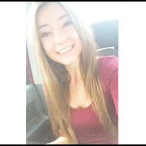 Meet your Posher, Mackenzie