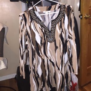 JM COLLECTION SHIRT FROM MACYS SIZE LARGE