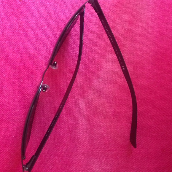 SOLD Black Burberry Sunglasses - Picture 2 of 6