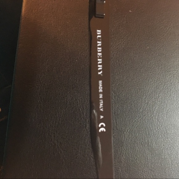 SOLD Black Burberry Sunglasses - Picture 6 of 6