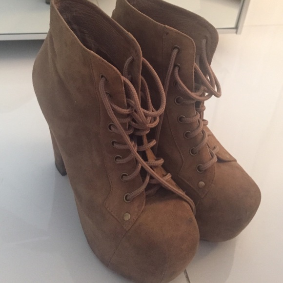 Jeffery Campbell Lita